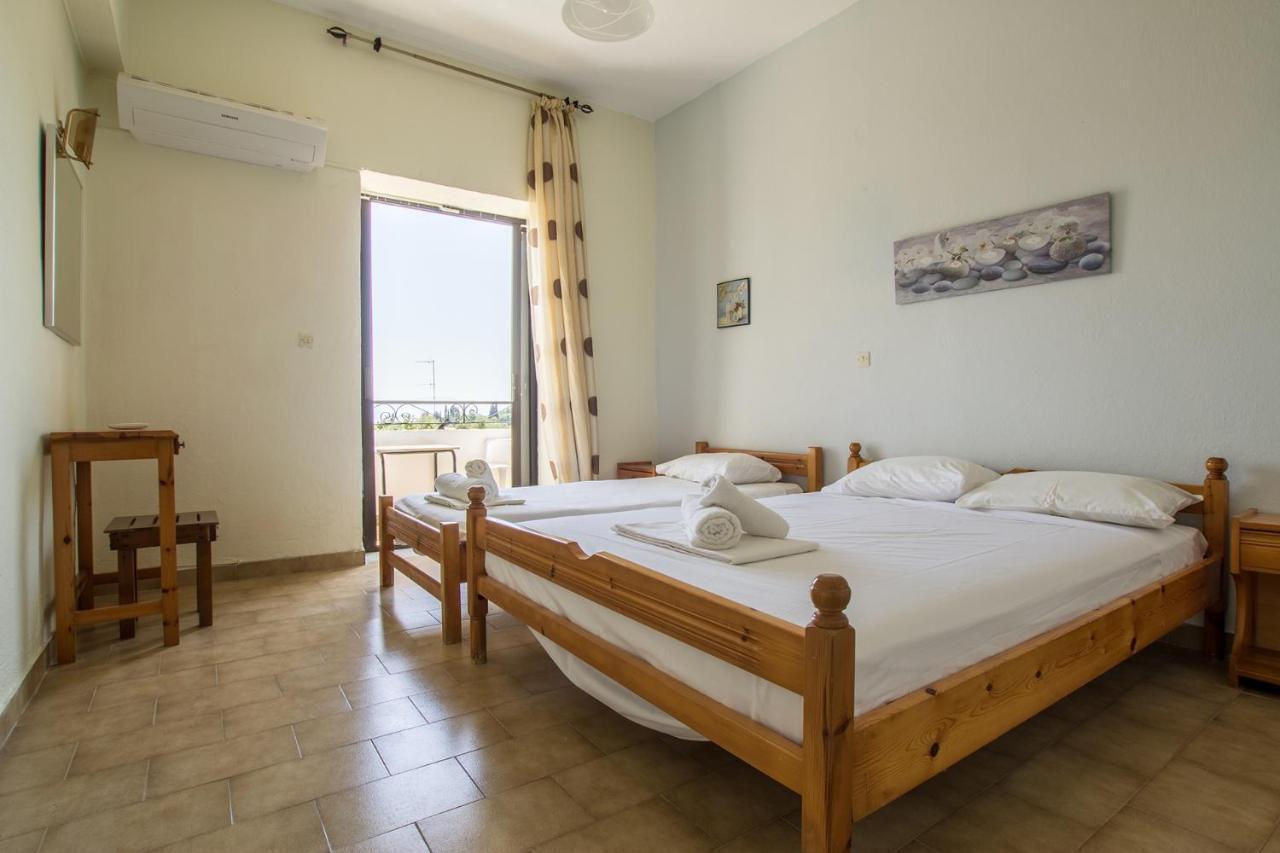 Aggeliki apartments Dassia Kato Korakiana Exterior foto